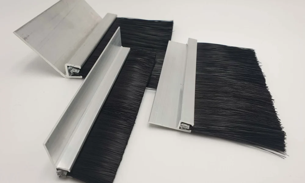 Strip Brush